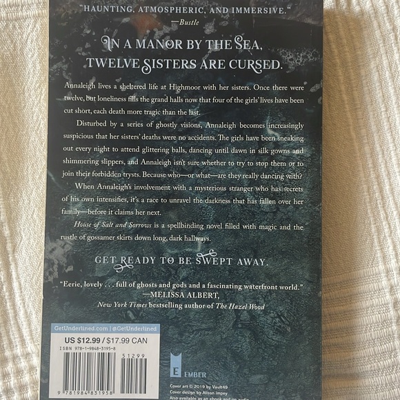 📚 3/20$ 📚House of Salt and Sorrow - Erin A. Craig - Picture 2 of 4